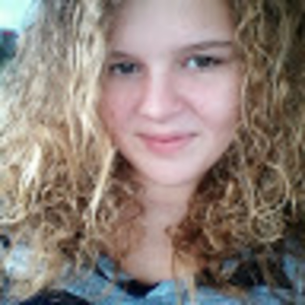 Meet your Posher, Suzanne